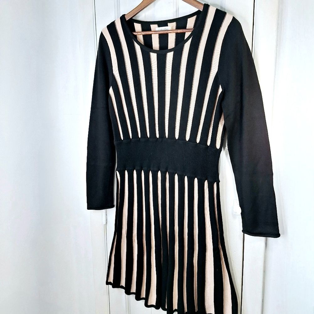 Calvin Klein Black Cream Ribbed Striped Long Sleeve Fit & Flare Knit Dress Sz L - Picture 3 of 13